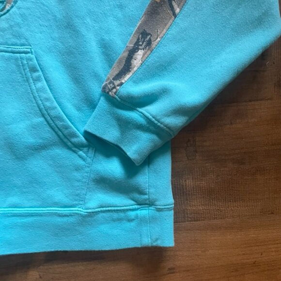 Legendary Whitetails Women’s Camo Trim Hoodie Size M – Turquoise Deer Logo Sweat - Picture 4 of 9